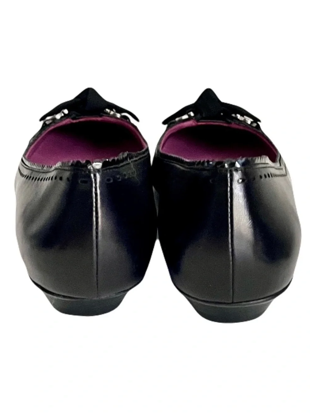 Salvatore Ferragamo Black Leather Cap Toe Gancini Spectator Flats, Size 8.5AA